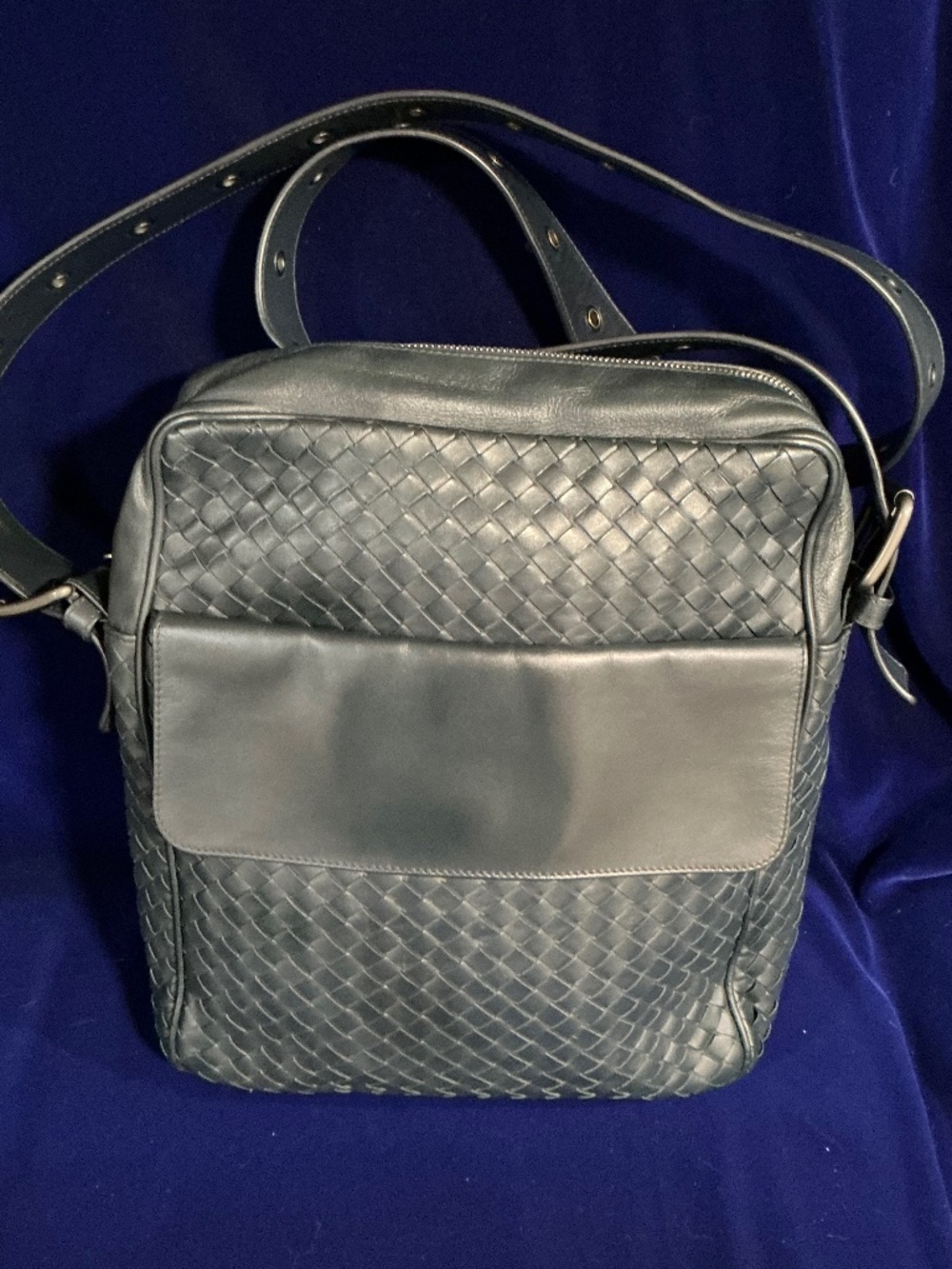 Bottega Veneta Intrecciato Navy blue messenger bag